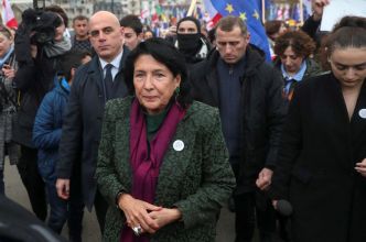 Géorgie-La présidente met son veto à la loi sur l'influence étrangère