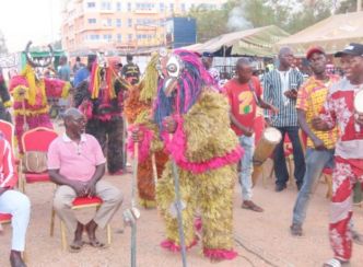 Le FESCUSAN acte 4 pour communier autour de la culture San du 23 au 26 mai 2024 à Ouagadougou