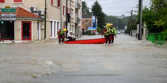 «Pour l'instant, on ne peut pas travailler» : en Moselle, les habitants constatent les dégâts des inondations
