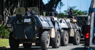En Nouvelle-Calédonie, 600 gendarmes entrent en action pour reprendre la route vers l'aéroport