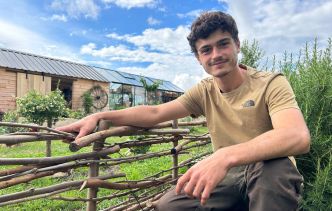 Drôme : Permaculteur à 22 ans, Goran plante la graine de l'écologie dans le cœur de son million d'abonnés