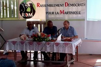 Hugues Toussay, maire du Diamant, succède à Claude Lise au poste de Secrétaire général du RDM