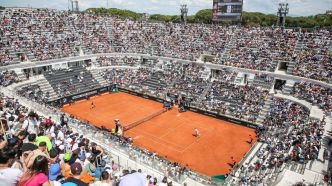 Tennis - Rome : Zverev-Jarry, finale inédite ouverte ?