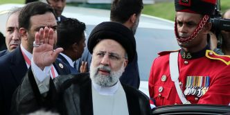 Iran : «accident» d'un hélicoptère présidentiel, l'incertitude demeure sur le sort du président Raïssi