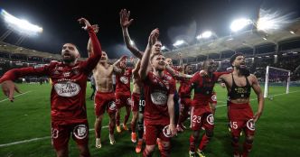 Foot : exploit historique de Brest qui se qualifie pour la Ligue des Champions
