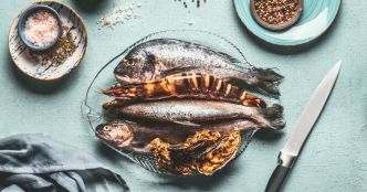 Ce poisson moins cher que le saumon aide à faire baisser le cholestérol, perdre du poids et à atténuer les rides