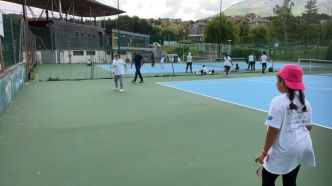 Gap: un tournoi de tennis avec des jeunes de la région issus de quartiers populaires