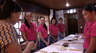 Les candidates à Miss Dragon reçues au Consulat de Chine pour une visite gourmande
