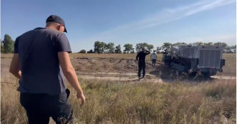 Du Jura bernois au front ukrainien: le périple d'une machine de déminage suisse en zone de guerre