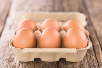 Un œuf périmé est encore mangeable - cette astuce pour le vérifier fonctionne à tous les coups