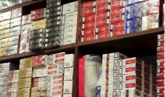 Kasserine : retrait de 20 licences illégales dans le secteur du tabac et des allumettes