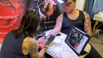 Retour du Tours Tattoo Show au parc des expositions de Tours, 300 tatoueurs présents tout le weekend