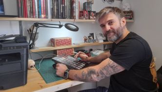 Doubs : Mouthier-Haute-Pierre avec Émilien le tatoueur
