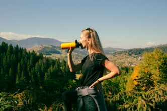 Allier sport et bienfaits de la nature : s'y connaître en naturopathie pour se faire du bien à tous les niveaux