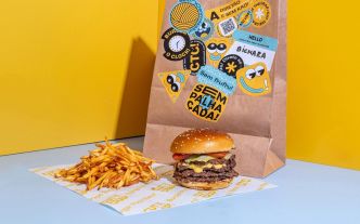 12 branding de burger ultra-colorés qui vont réveiller vos papilles !