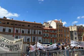 VIDEO. Des enfants sourds sans école faute de place, insupportable pour les parents qui se mobilisent