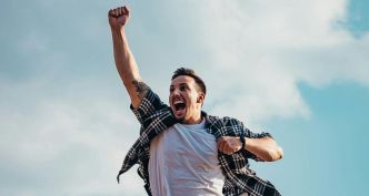 10 idées de coffrets cadeaux pour homme à offrir en 2024