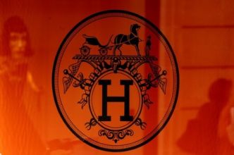 Hermès en cache-misère ?