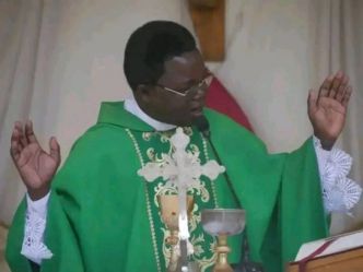 Tchad : le Gouvernement et l'Église en Conflit sur l'Arrestation de l'Abbé Madou