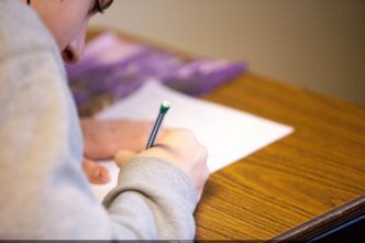Participez à une Dictée pour Tous gratuitement en septembre à La Défense