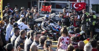 Superbike – Du mieux pour le Suisse Aegerter en Algarve, et un nouveau record pour Razgatlioglu
