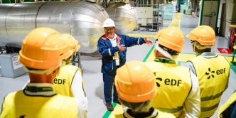 Tourisme industriel : comment expliquer le succès des visites d'entreprises en France ?