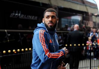 Caen : Yann M'Vila a offert du gel douche et du shampoing à ses nouveaux coéquipiers
