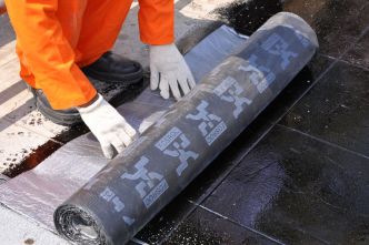 Saint-Gobain se renforce encore dans la chimie de la construction avec le rachat d'Ovniver