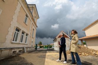 Une projection en plein air du film « Anne Marie » de Saint-Exupéry