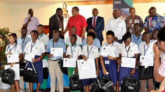 Gabon : Les 30 bourses du programme «Yam'na» de la Comilog pour les jeunes bacheliers