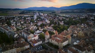 Yverdon annonce une baisse de ses tarifs d'électricité pour 2025