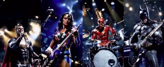 Master of Puppets de Metallica par Batman, Superman, Flash et Wonderwoman