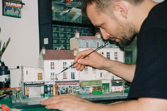 Des miniaturistes d'une immense inventivité : « C'est un art de la bidouille permanent »
