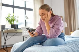 Souffrir de troubles mentaux à l'adolescence augmente le risque de mésusage des réseaux sociaux