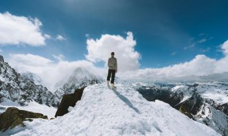 Après l'Everest, Inoxtag s'apprête à gravir la montagne de seum de Kylian Mbappé