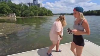 TikTok: elle pousse un sans-abri à l'eau, les conséquences sont terribles