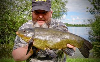 Pêche de la tanche au method feeder