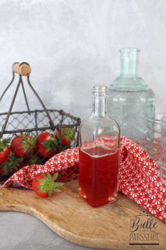 Sirop de queues de fraises