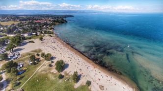 Savoie : une plage au bord du Lac Léman va se transformer en festival électro pendant 4 jours