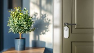 Smart Lock U200 Lite : la serrure intelligente qui vous dispense de clé mais pas d'une sécurité optimale.