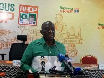 Le parti de Ouattara réagit aux propos de Gbagbo...