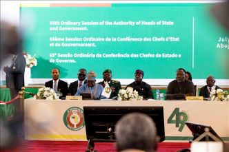 AES et CEDEAO : en Afrique de lOuest, deux monnaies vont (Autre presse)