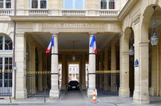Le Conseil constitutionnel est-il devenu une menace pour la démocratie française ?