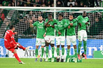 ASSE Mercato : un nouveau club débarque pour ce défenseur des Verts
