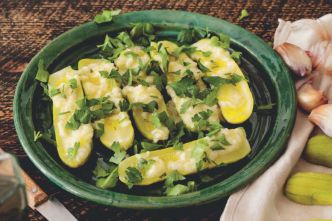 Courgettes à la crème d'ail et au persil