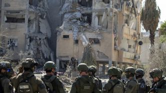 DIRECT. Guerre Israël-Iran : Avec ses frappes, Israël affirme "avoir retardé de deux ou trois ans" l'Iran à avoir une bombe nucléaire