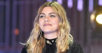"Elle a dit oui" : Louane dévoile les photos de sa soirée de fiançailles, les internautes pensent qu'elle s'est mariée