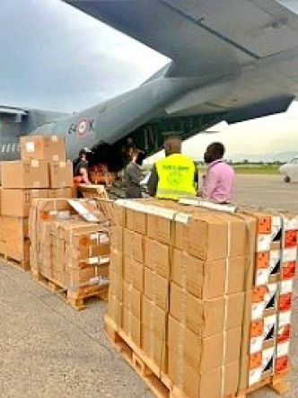 HaÃ¯ti - FLASH : La France envoie 4 tonnes d'Ã©quipements et de matÃ©riels pour les unitÃ©s spÃ©ciales de la PNH