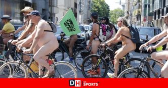 Une centaine de cyclistes nus ont traversé la capitale samedi après-midi