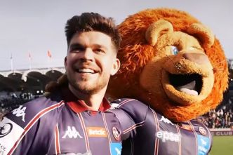 Paolo Garbisi : “Je n'ai pas les mots pour exprimer la saison qu'est en train de faire Matthieu Jalibert”